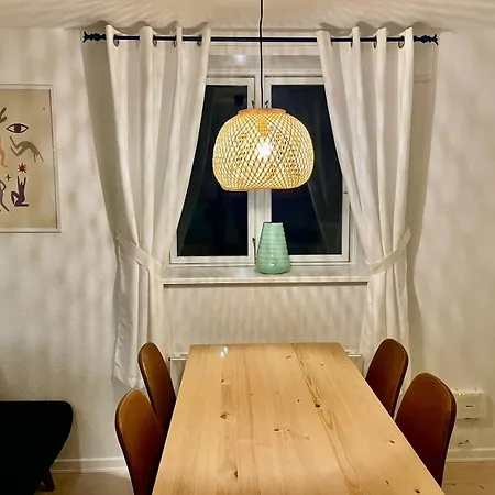 5 Minute Walk To Lego House - 50m2 With Garden / A Unit *