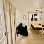 5 Minute Walk To Lego House - 50m2 With Garden / A Unit * Billund